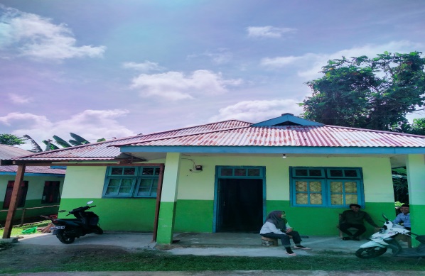 ruang guru mts negeri halmahera barat